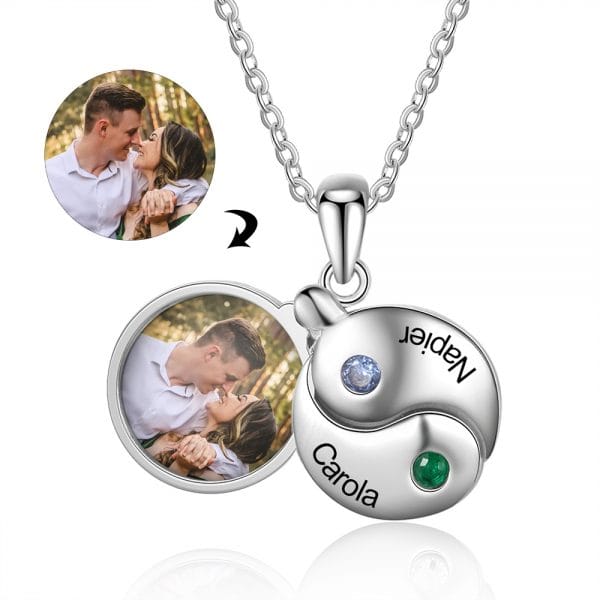 Beautiful 3 Piece Photo Necklace
